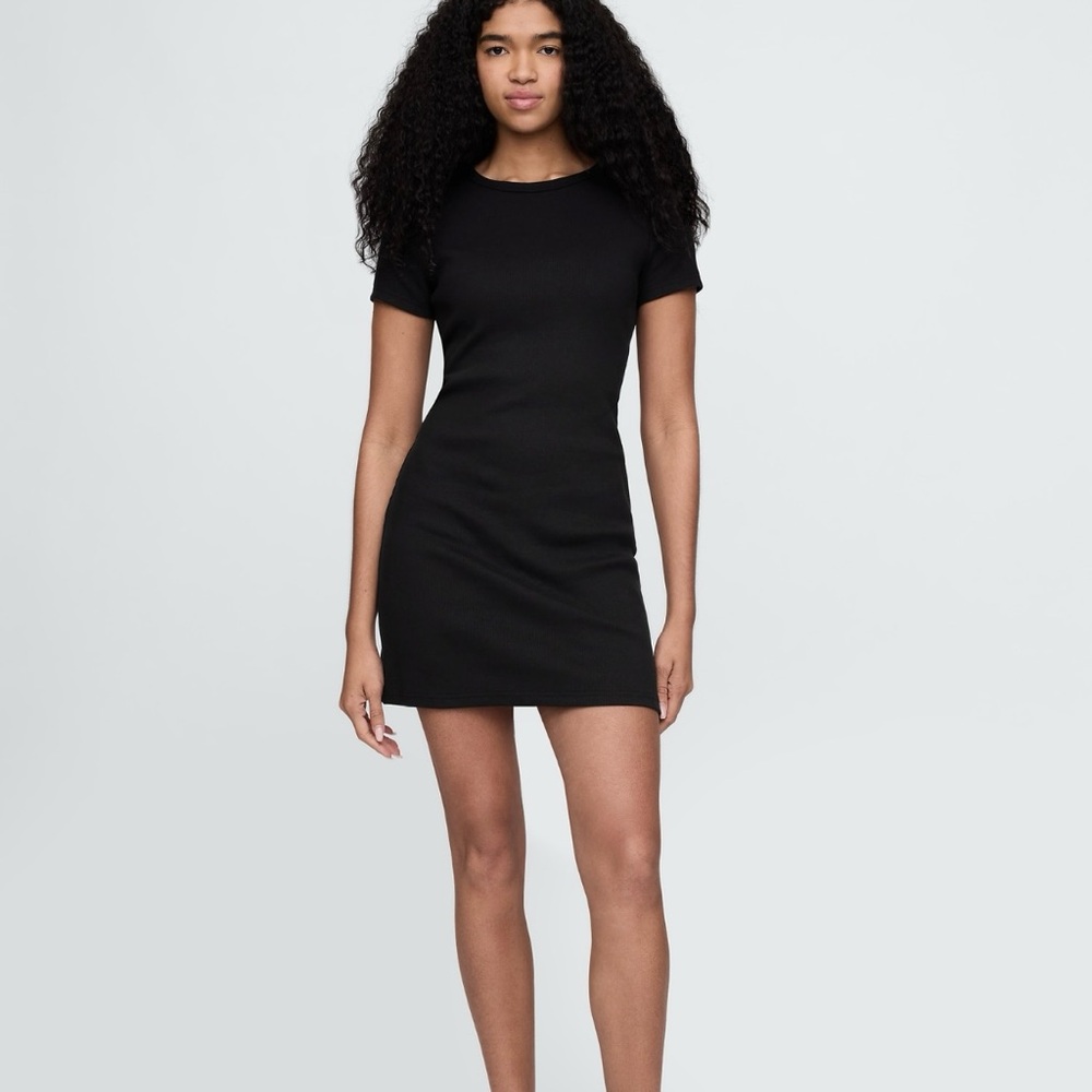 NWT Gap Petite Medium Rib Mini T-Shirt Dress in Black